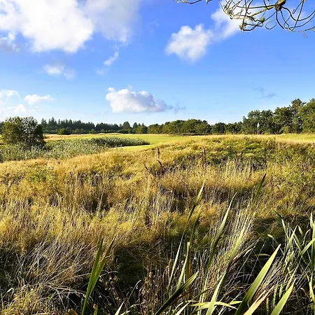 Leilighet Near Sea And Golf