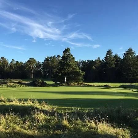 דירה Near Sea And Golf